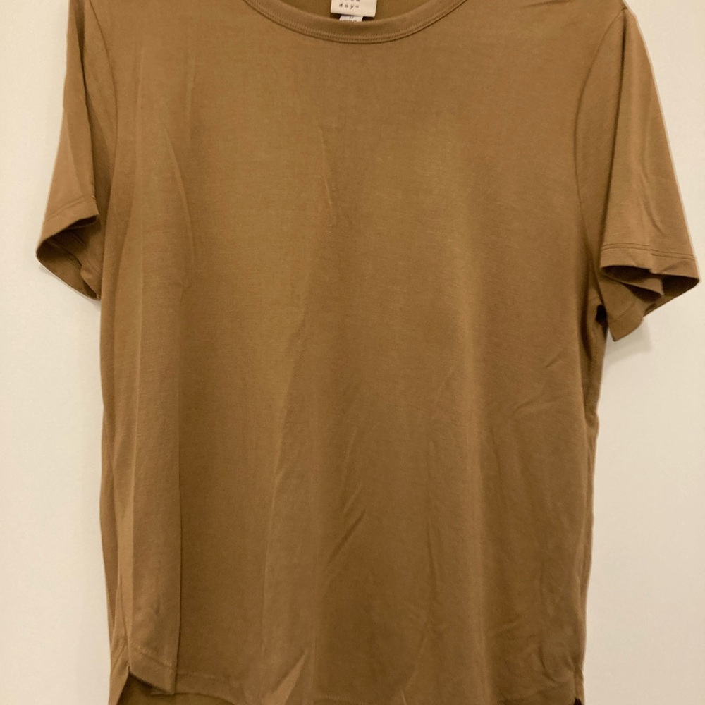 Women’s t shirt